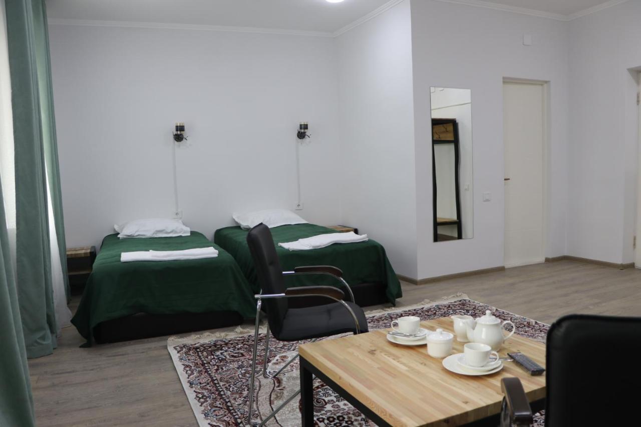 Issyk - Kol Hotel Balykchy Екстер'єр фото