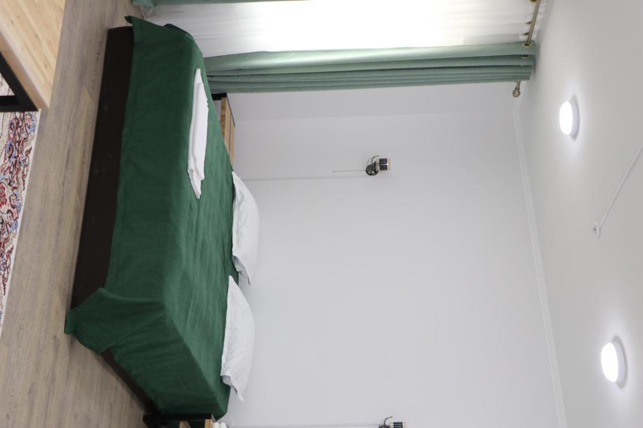 Issyk - Kol Hotel Balykchy Екстер'єр фото