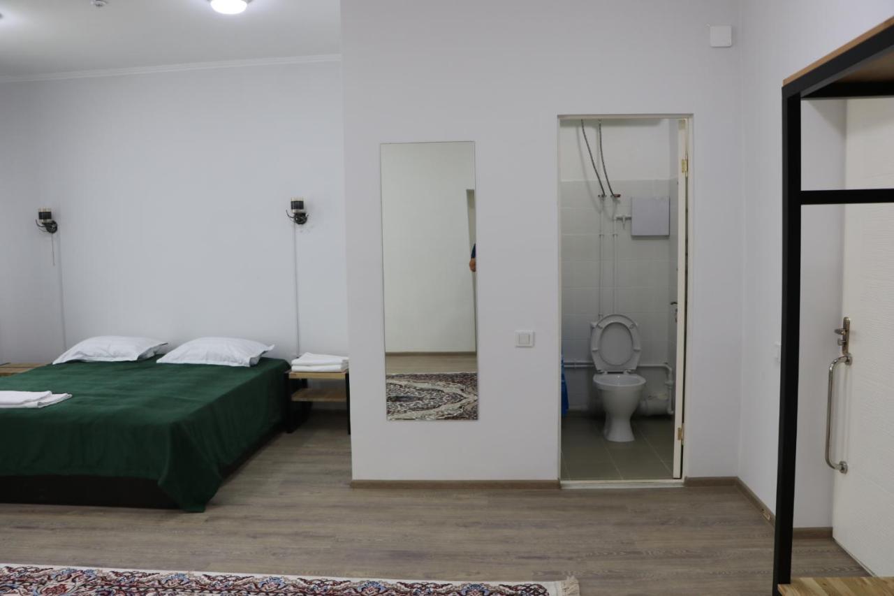 Issyk - Kol Hotel Balykchy Екстер'єр фото
