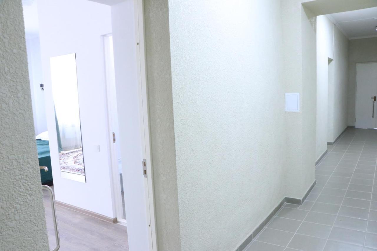 Issyk - Kol Hotel Balykchy Екстер'єр фото